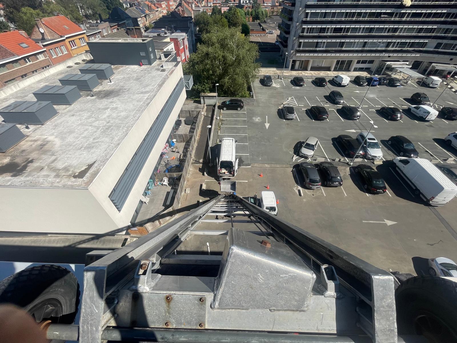 Notre service de lift et monte-meubles